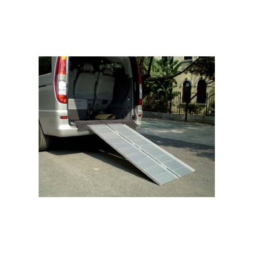 05.087.16 FOLDING AND TRANSPORTABLE LOADING RAMP 300 KG SPIN Dinamitek 2