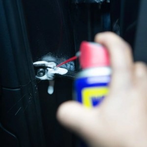 WD-40 SPECIALIST PRODOTTO MULTIFUNZIONE DOPPIA POSIZIONE 500 ml Dinamitek 4