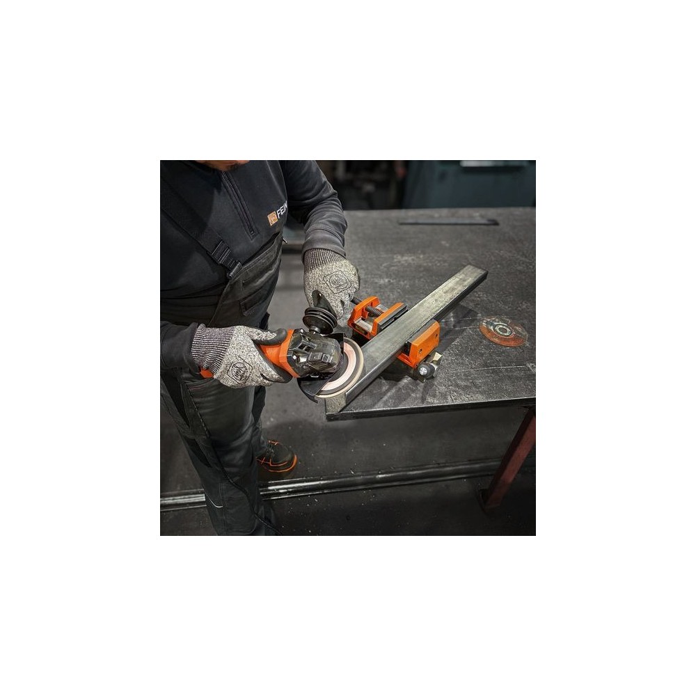 AMOLADORA ANGULAR FEIN CG 17-125 DE 1700 W Y Ø 125 MM: POTENCIA Y SEGURIDAD Dinamitek 4