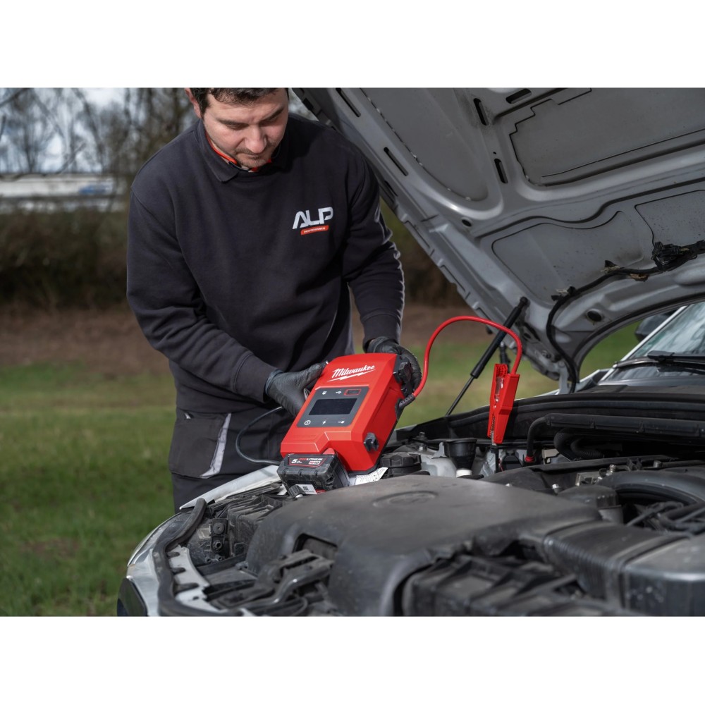 NEUER MILWAUKEE M18 JS2000 | 2000A AUTO-BOOSTER | BEREIT IN 70 SEKUNDEN MIT DYNAMITEK Dinamitek 7