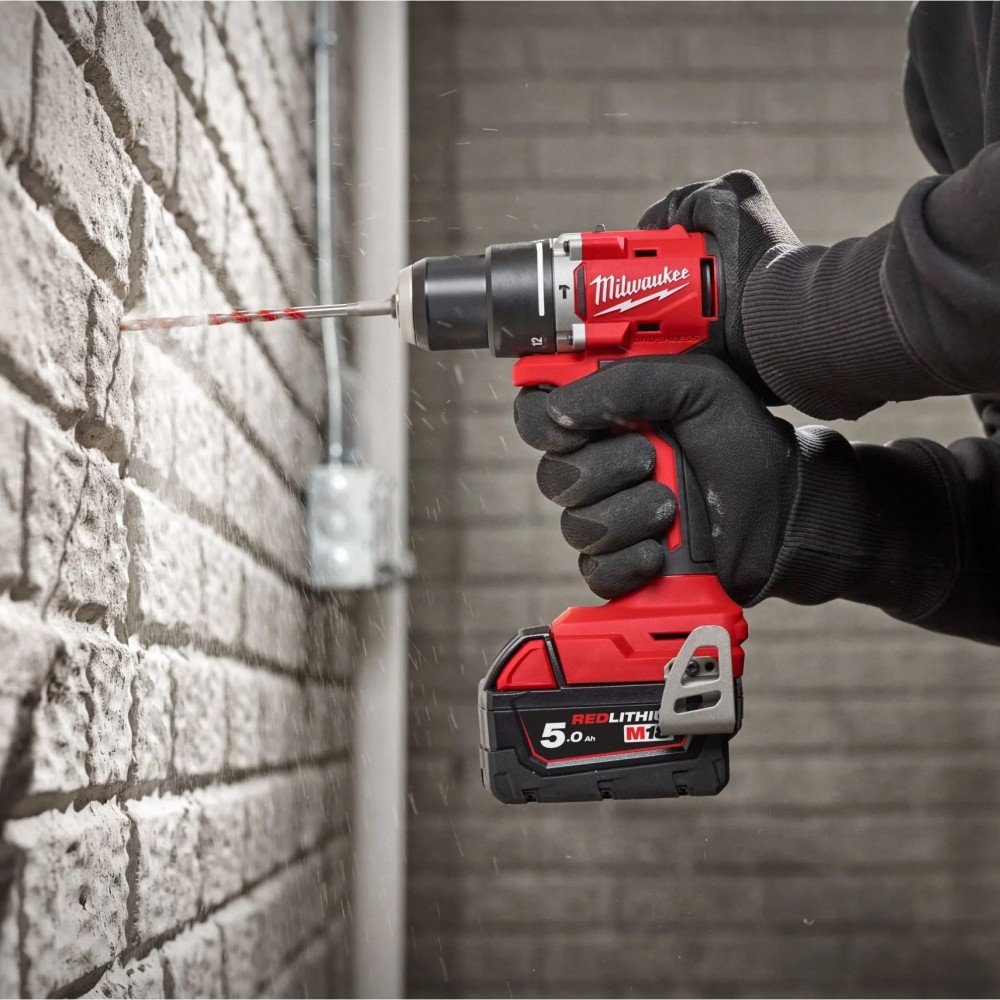 MILWAUKEE TRAPANO A PERCUSSIONE COMPATTO BRUSHLESS M18 Dinamitek 3