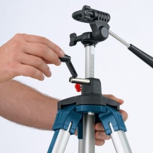 TRíPODE PROFESIONAL BT 250 1/4&QUOT; - ALTURA AJUSTABLE HASTA 250 CM (0.601.096.A00) Dinamitek 4