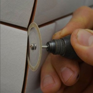 PERCEUSE-FRAISEUSE INDUSTRIELLE PROXXON IBS/E - ALUMINIUM MOULé SOUS PRESSION DE PRéCISION Dinamitek 9
