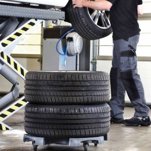 FERMEC 5555 CARRELLO PER MOVIMENTARE PNEUMATICI 130 KG Dinamitek 3